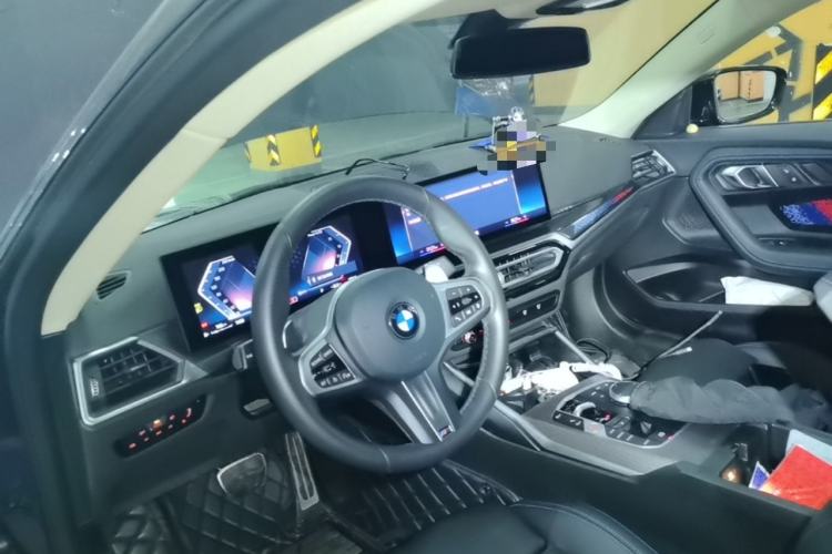 Used BMW 2 Series 2023 225i M Sport Night Edition Package Center Console