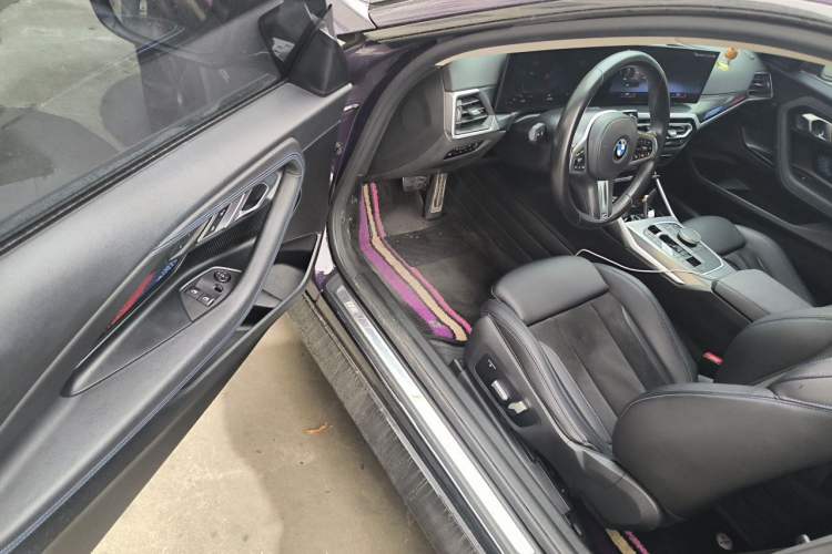 Used BMW 2 Series 2023 225i M Sport Night Edition Package Driver Seat
