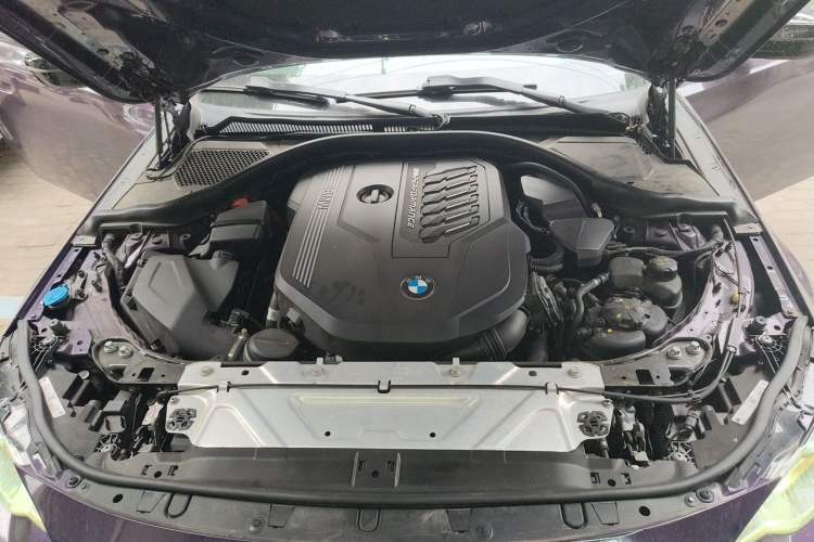 Used BMW 2 Series 2023 M240i Engine Bay