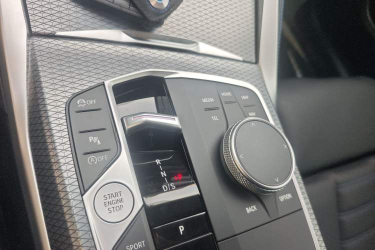 Used BMW 2 Series 2023 M240i Gear Lever