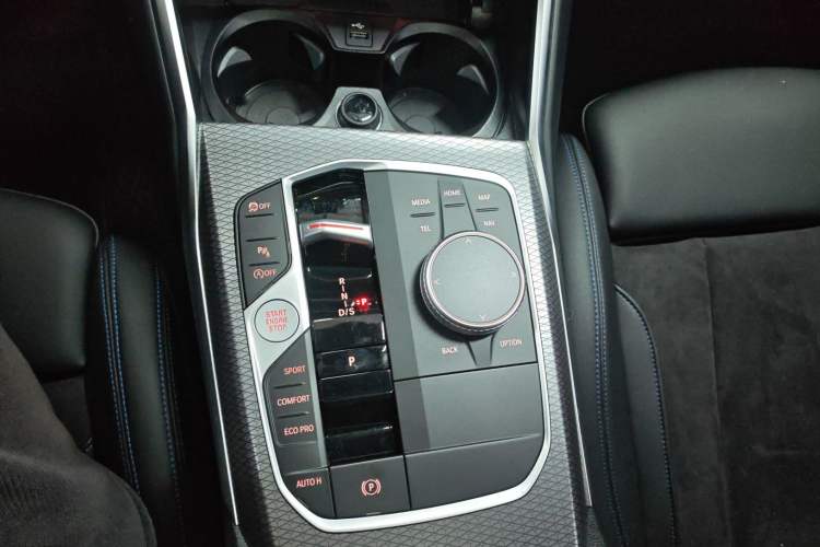 Used BMW 2 Series 2023 225i M Sport Night Edition Package Gear Lever