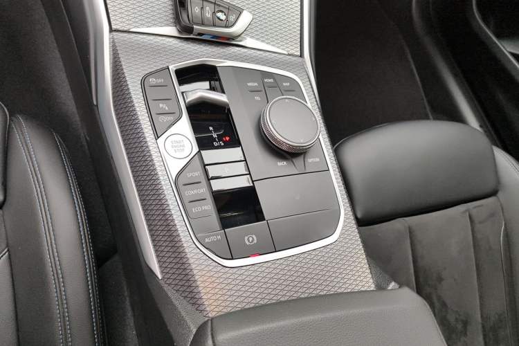 Used BMW 2 Series 2023 225i M Sport Night Edition Package Gear Lever