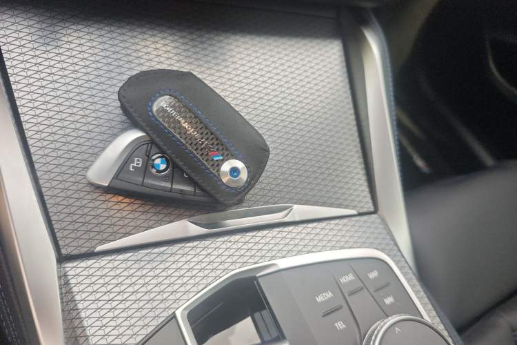 Used BMW 2 Series 2023 M240i Interior 1