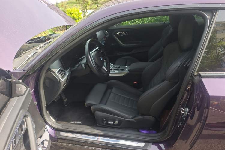 Used BMW 2 Series 2023 M240i Left Front Seat