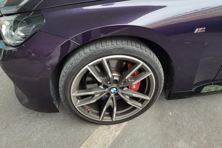 Used BMW 2 Series 2023 M240i Left Front Wheel Hub