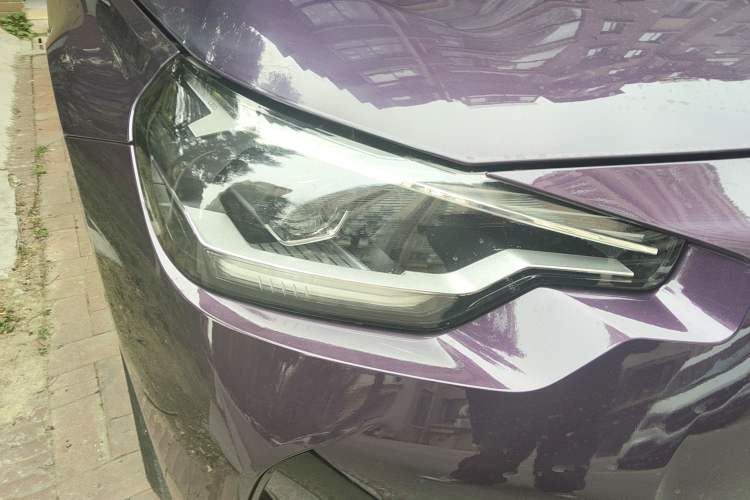 Used BMW 2 Series 2023 225i M Sport Night Edition Package Right Front Headlight