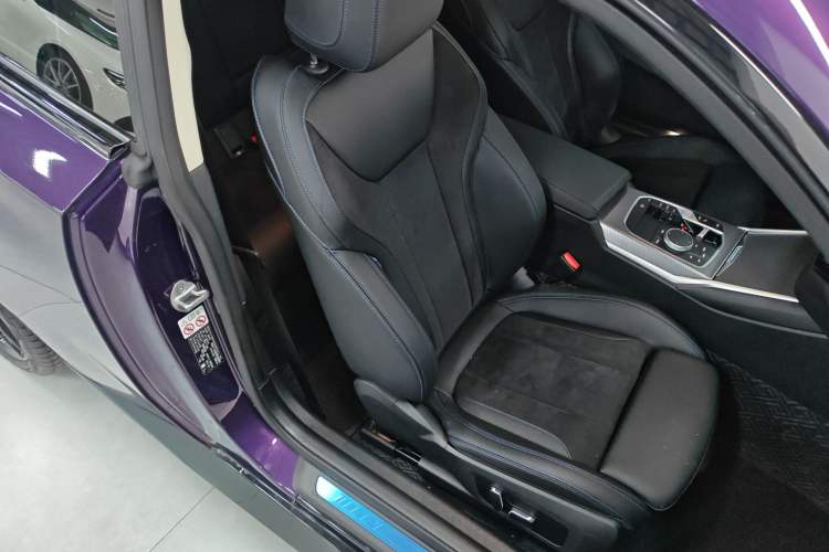 Used BMW 2 Series 2023 225i M Sport Night Edition Package Right Front Seat