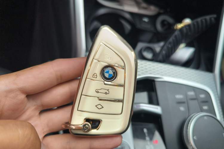 Used BMW 2 Series 2023 225i M Sport Night Edition Package Vehicle Key