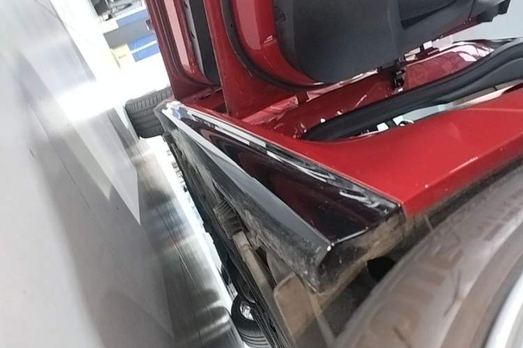 Used BMW 2 Series 2023 225i Four-Door Coupe M Sport Package Left Side Sill
