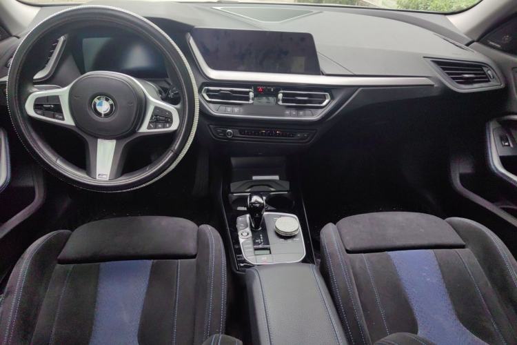 Used BMW 2 Series 2023 225i Four-Door Coupe M Sport Shadowline Package Center Console