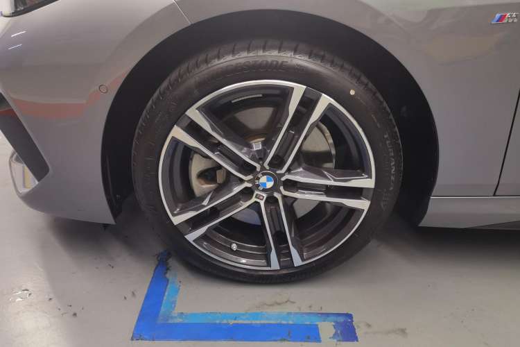 Used BMW 2 Series 2023 Facelifted 225i Four-Door Coupe M Sport Night Edition Package Left Rear Wheel Hub