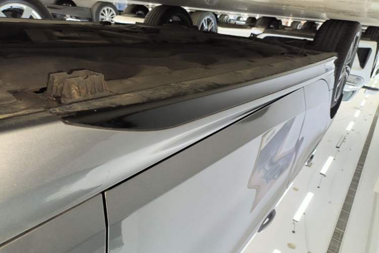 Used BMW 2 Series 2023 225i Four-Door Coupe M Sport Package Right Side Sill