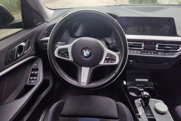 Used BMW 2 Series 2023 225i Four-Door Coupe M Sport Shadowline Package Steering Wheel