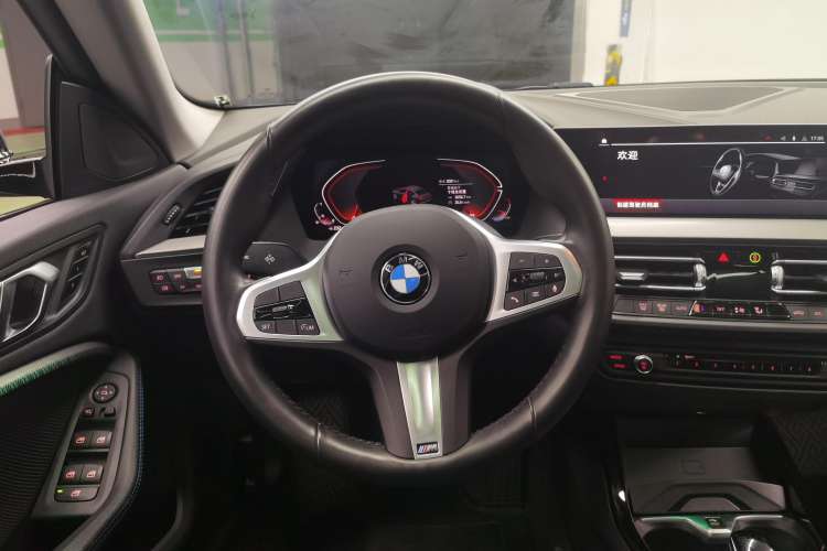 Used BMW 2 Series 2023 Facelifted 225i Four-Door Coupe M Sport Night Edition Package Steering Wheel