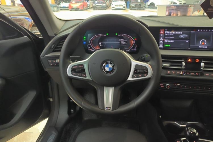 Used BMW 2 Series 2023 225i Four-Door Coupe M Sport Package Steering Wheel