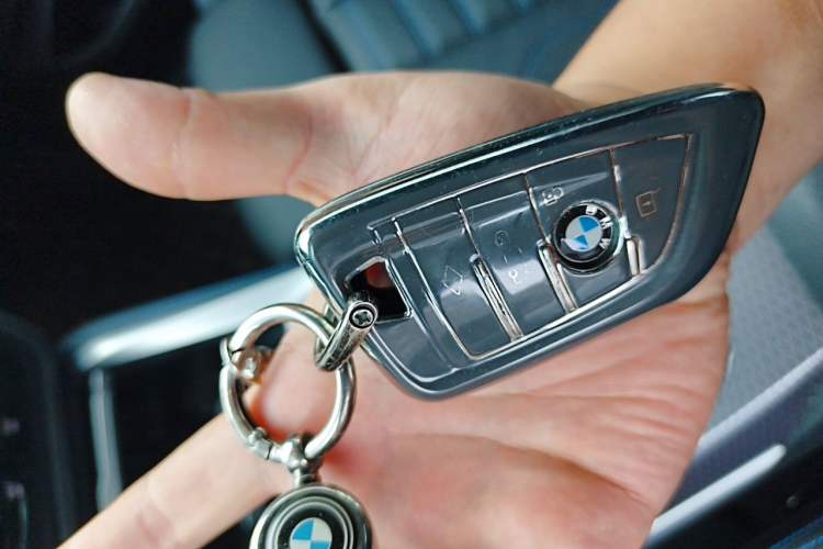Used BMW 2 Series 2023 225i M Sport Night Edition Package Vehicle Key