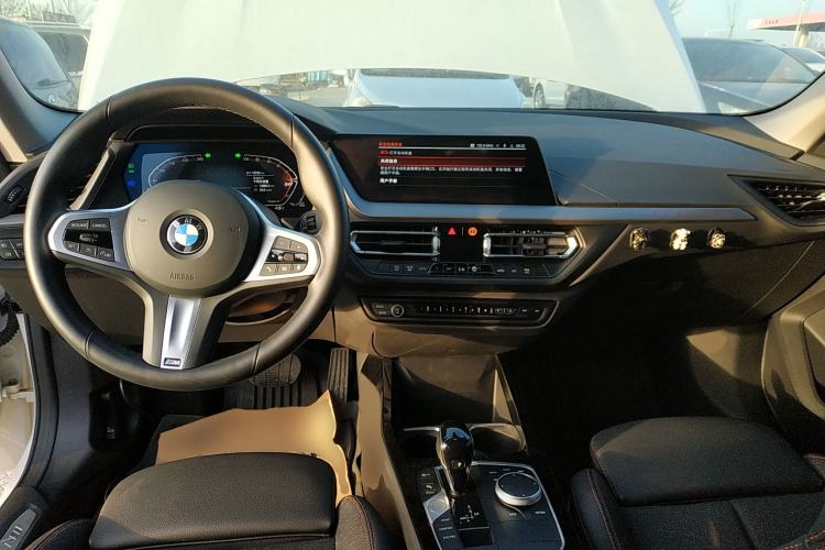 Used BMW 2 Series 2023 225i Four-Door Coupe M Sport Package Center Console