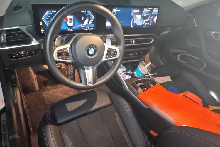Used BMW 2 Series 2023 225i M Sport Night Edition Package Center Console