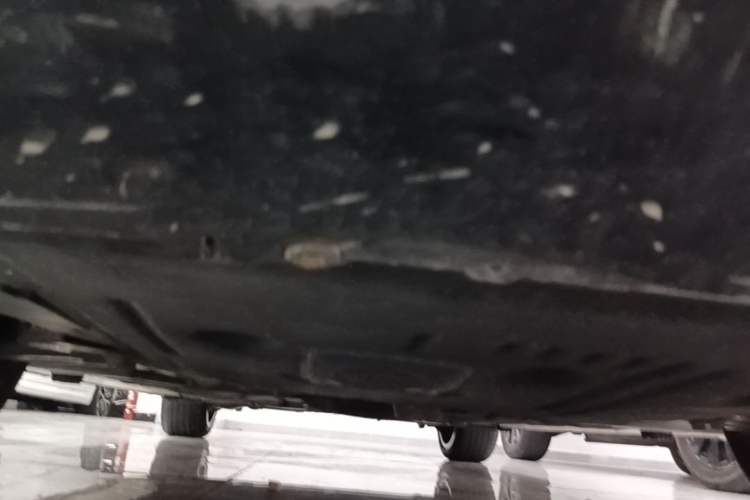 Used BMW 2 Series 2023 225i Four-Door Coupe M Sport Shadowline Package Chassis Front