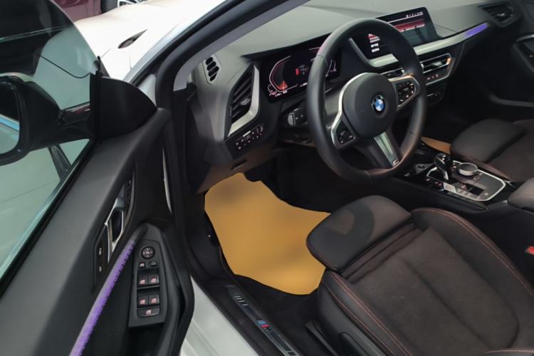 Used BMW 2 Series 2023 225i Four-Door Coupe M Sport Package Driver Seat