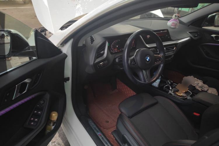 Used BMW 2 Series 2023 225i Four-Door Coupe M Sport Package Driver Seat