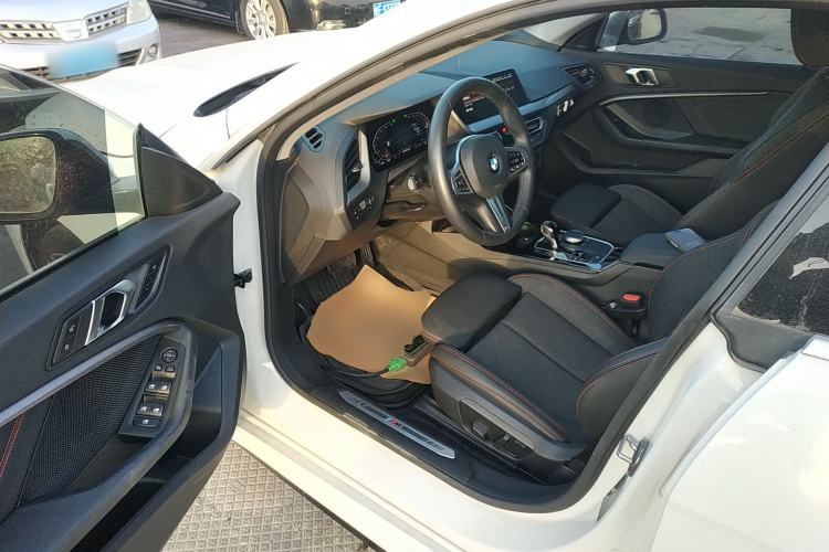 Used BMW 2 Series 2023 225i Four-Door Coupe M Sport Package Driver Seat