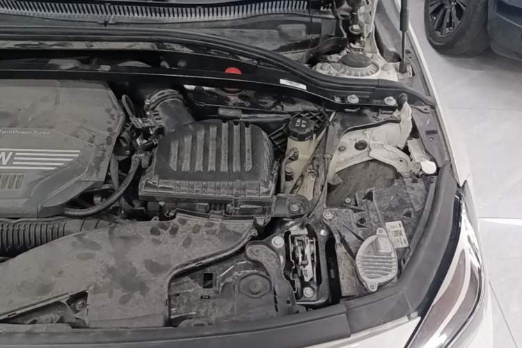 Used BMW 2 Series 2023 225i Four-Door Coupe M Sport Shadowline Package Engine Bay Left