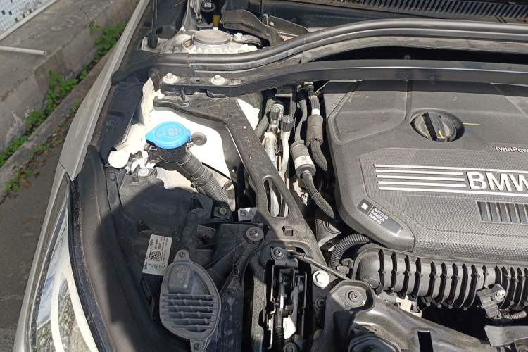 Used BMW 2 Series 2023 225i Four-Door Coupe M Sport Package Engine Bay Right