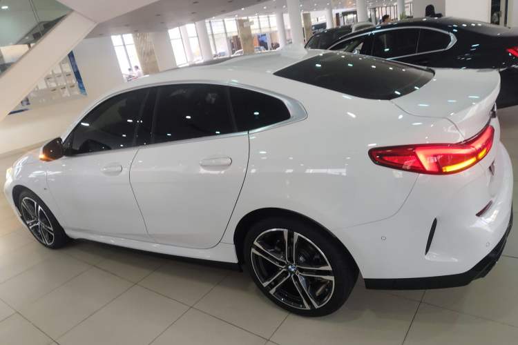 Used BMW 2 Series 2023 225i Four-Door Coupe M Sport Package Exterior 3