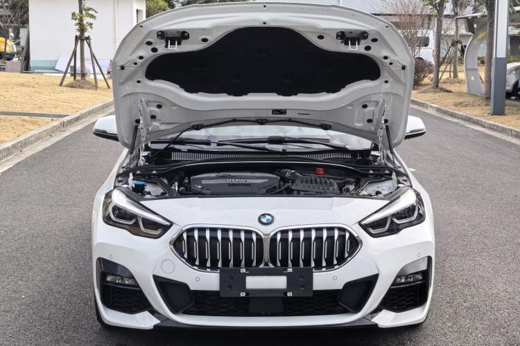 Used BMW 2 Series 2023 225i Four-Door Coupe M Sport Package Exterior 4