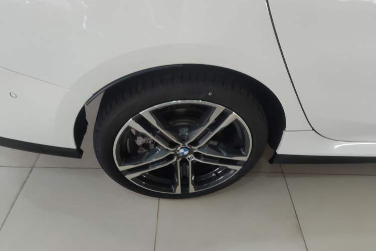 Used BMW 2 Series 2023 225i Four-Door Coupe M Sport Package Exterior 8