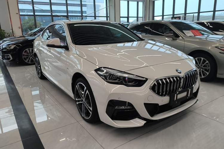 Used BMW 2 Series 2023 225i Four-Door Coupe M Sport Package Front Right 45 Deg