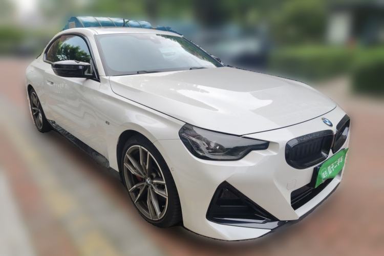 Used BMW 2 Series 2023 M240i Front Right 45 Deg