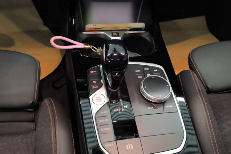 Used BMW 2 Series 2023 225i Four-Door Coupe M Sport Package Gear Lever