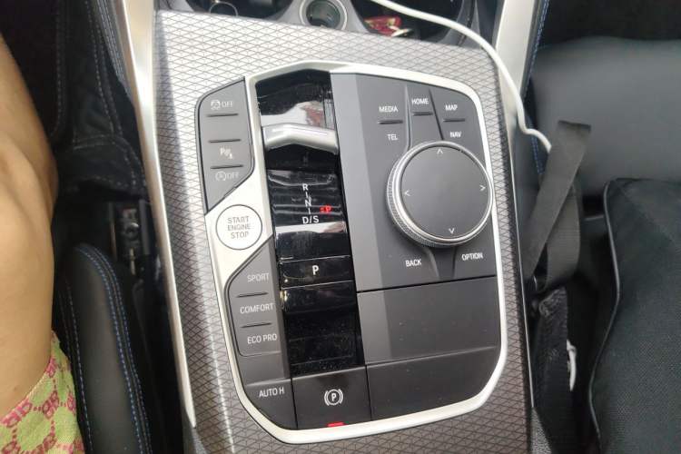 Used BMW 2 Series 2023 M240i Gear Lever