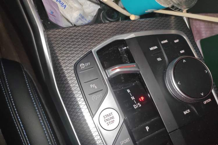 Used BMW 2 Series 2023 225i M Sport Night Edition Package Gear Lever