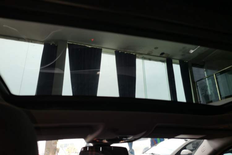 Used BMW 2 Series 2023 225i Four-Door Coupe M Sport Package Headliner