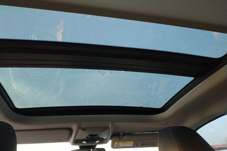 Used BMW 2 Series 2023 225i Four-Door Coupe M Sport Package Headliner
