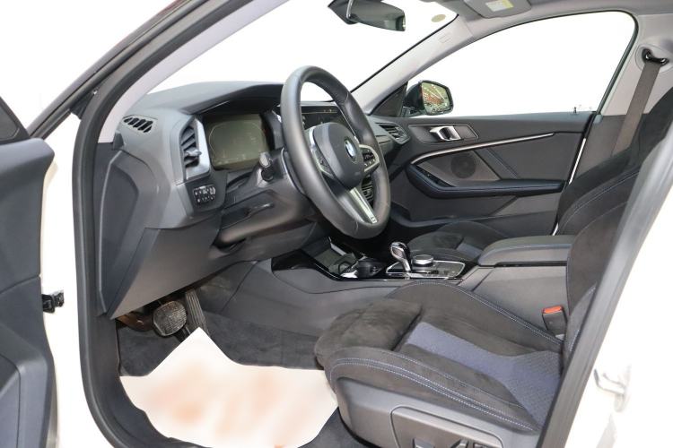 Used BMW 2 Series 2023 Facelifted 225i Four-Door Coupe M Sport Night Edition Package Interior 1