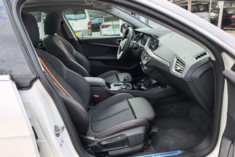 Used BMW 2 Series 2023 225i Four-Door Coupe M Sport Package Interior 15