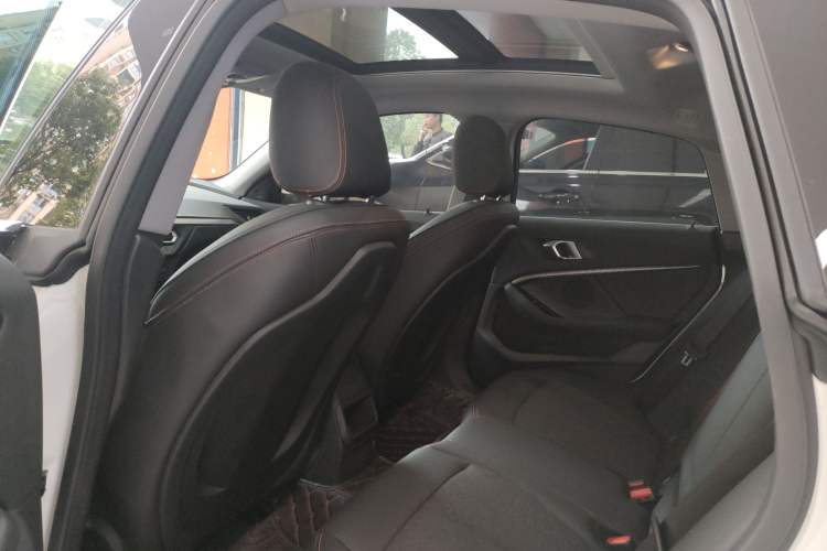 Used BMW 2 Series 2023 225i Four-Door Coupe M Sport Package Interior 2