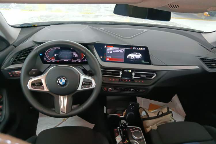 Used BMW 2 Series 2023 Facelifted 225i Four-Door Coupe M Sport Night Edition Package Interior 2