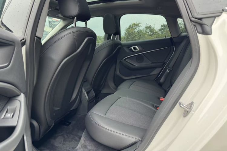 Used BMW 2 Series 2023 225i Four-Door Coupe M Sport Package Interior 3