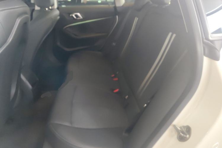 Used BMW 2 Series 2023 225i Four-Door Coupe M Sport Package Interior 4