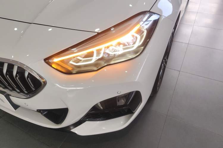 Used BMW 2 Series 2023 225i Four-Door Coupe M Sport Package Left Front Headlight