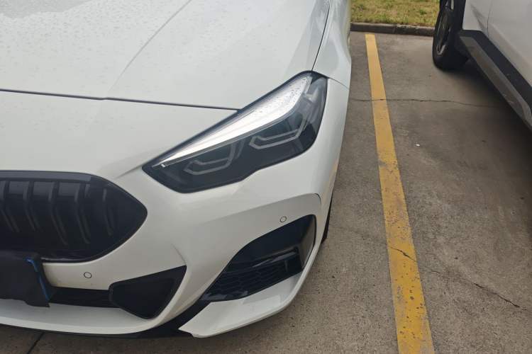 Used BMW 2 Series 2023 Facelifted 225i Four-Door Coupe M Sport Night Edition Package Left Front Headlight