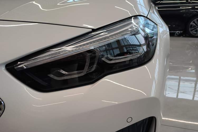 Used BMW 2 Series 2023 225i Four-Door Coupe M Sport Package Left Front Headlight