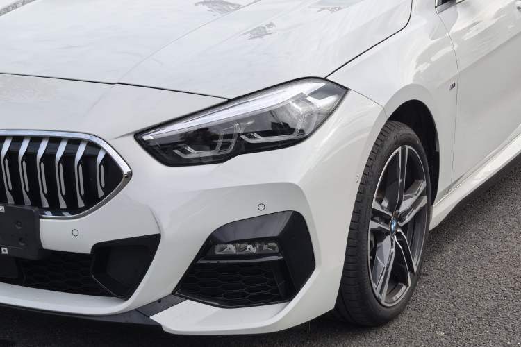 Used BMW 2 Series 2023 225i Four-Door Coupe M Sport Package Left Front Headlight