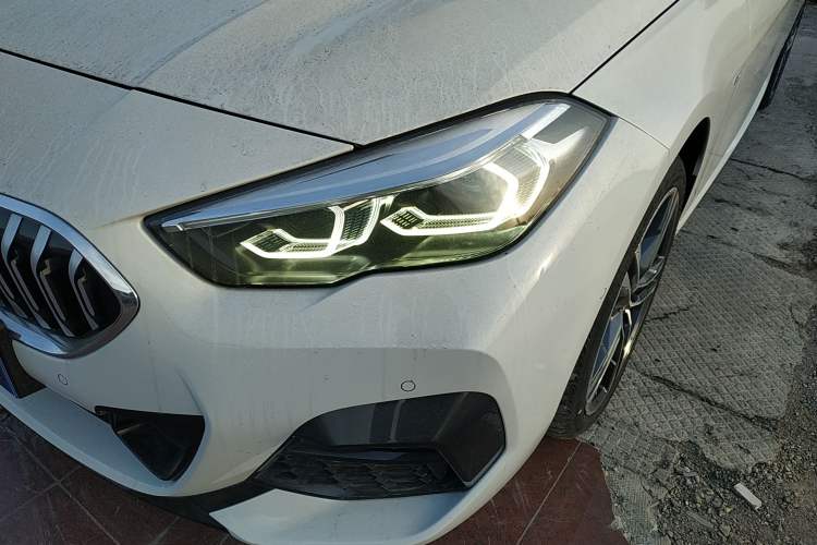 Used BMW 2 Series 2023 225i Four-Door Coupe M Sport Package Left Front Headlight