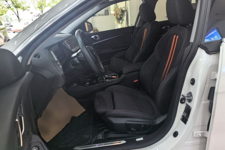Used BMW 2 Series 2023 225i Four-Door Coupe M Sport Package Left Front Seat